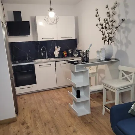 Apartament Zlota Dziewiatka Wagrowiec Exterior photo
